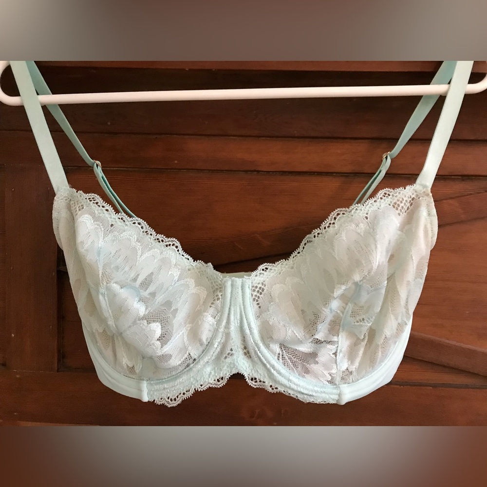 Stretch Lace Bra Balconette 32E 32DDD True & Co NWOT